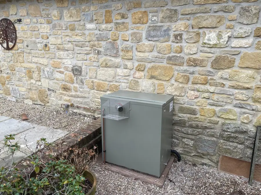 External oil boiler installation